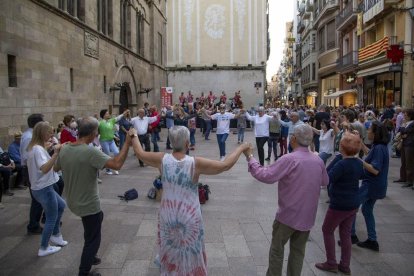 M. Altisent, G. Hoyas, J. Echevarria, M. Codinas