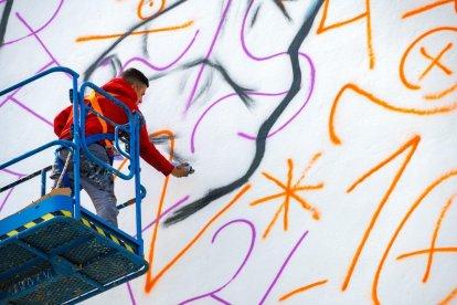 Con cinco murales, cuatro de ellos en el barrio de la Bordeta