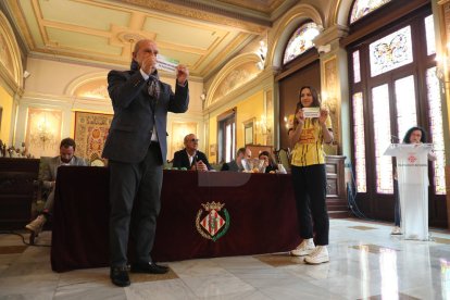 AMADO FORROLLA