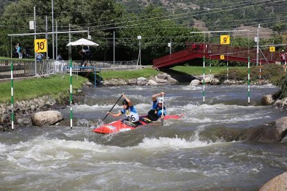 Maialen Chourraut, durant la seua participació d’ahir al Parc del Segre, que li va valer una medalla de plata.