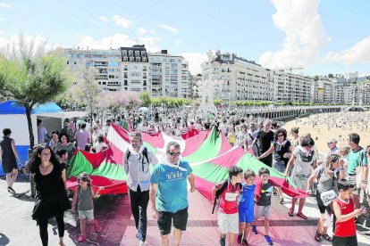 Manifestació en suport als professors de l’IES El Palau acusats d’adoctrinament.