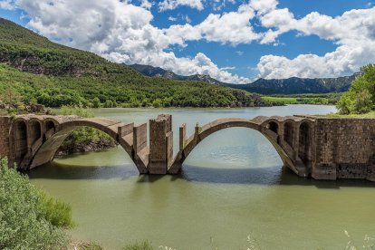 Una primavera passada per aigua
