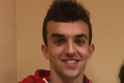 Dos nadadores leridanos, con una beca de la Catalana