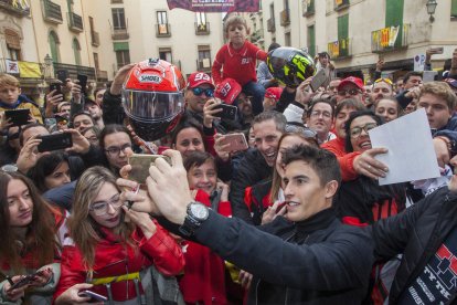 El grup de percussió Bombollers va animar la rua.