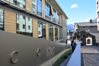 La céntrica avenida Meritxell.