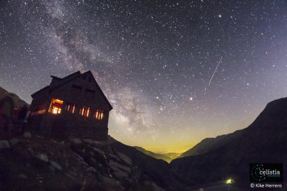 Foto de familia de los asistentes al acto que se celebró ayer en la casa Matter de La Torre de Capdella