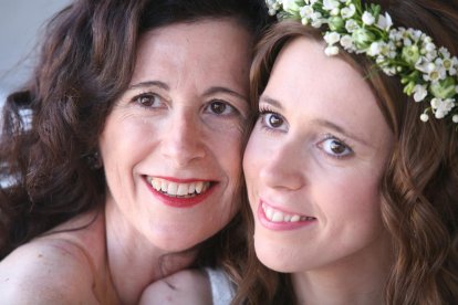 mare i filla. Les autores del blog són les Esperanza Porta i Maria Gacia.