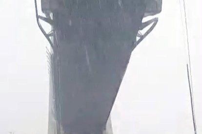 El derrumbe de un puente de una autopista en Génova causa 'decenas de muertos'
