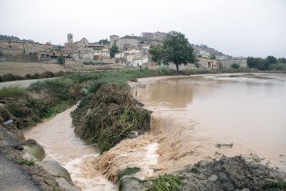 Imatge de les Oluges, on la carretera d’accés al municipi va quedar tancada.