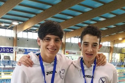 Los cuatro medallistas del CN Cervera de ayer.