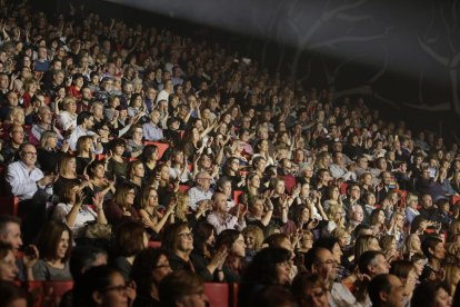 El popular cantante de Sabadell interpretó las canciones de su último disco, ‘Via Dalma III’.