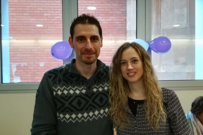 Decenas de personas asistieron ayer a la jornada que organizó el Hospital Arnau de Vilanova en el Día Mundial del Bebé Prematuro.