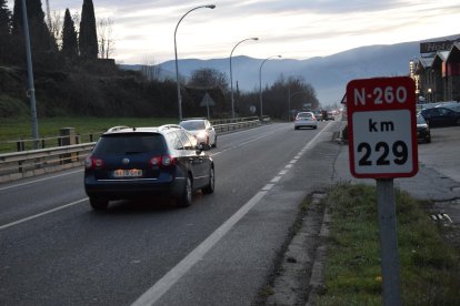 Imagen de la N-230 en Alfarràs, una de las carreteras más peligrosas de España.