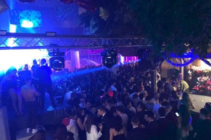 La celebració de final d’any que va organitzar l’ajuntament de Mollerussa al poliesportiu Onze de Setembre.