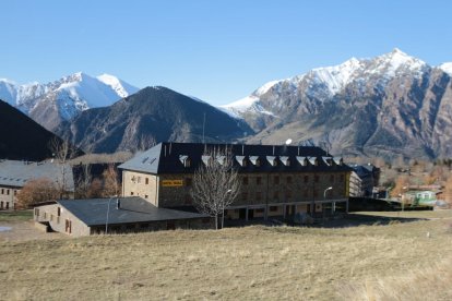 El temps no va acompanyar ahir l’estrena del complex de l’Alta Ribagorça.