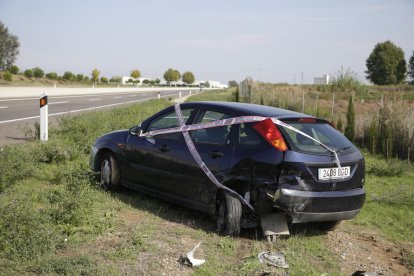 Atenent una de les ferides a la col·lisió de l’N-240.