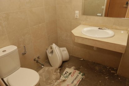 Dos de los promotores de la conversión del antiguo hotel Masia Salat de Les Borges en centro residencial de la comarca.