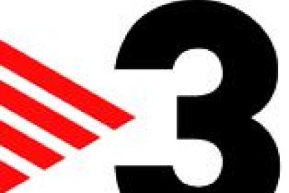 Marc Màrquez observa si el segueix algun pilot durant la sessió de lliures del Gran Premi d’Itàlia.