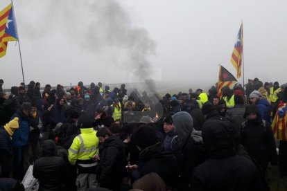 Els CDR tallen l'A-2 a Alcarràs