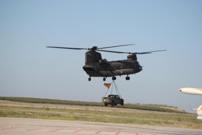 Alguaire, el espectáculo aéreo