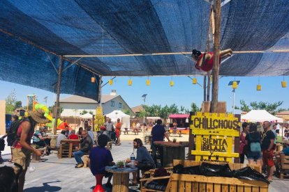 La companyia madrilenya Grop va oferir divendres a la nit el seu espectacle circense ‘Myres’.