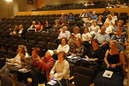 Una de les participants en la clausura del curs de piano.