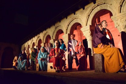 Una de les escenes del muntatge dedicat a sant Ermengol, bisbe de la Seu entre el 1010 i el 1035.