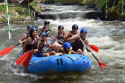 La zona de aguas tranquilas donde se llevan a cabo actividades de piragüismo.