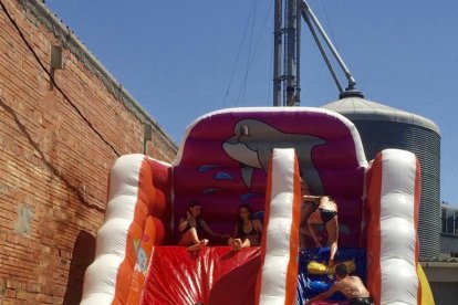 Encuentro de ‘gegants’, ayer en L’Albi.