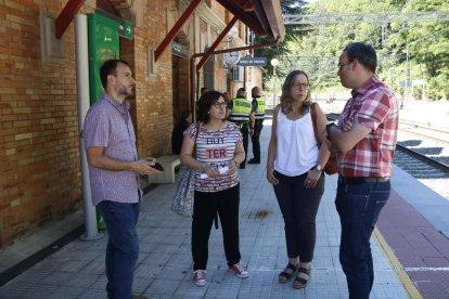 Alcaldes denuncian que el descarrilamiento en la Cerdanya demuestra la 