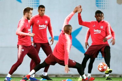 Ernesto Valverde durant la roda de premsa prèvia al partit davant el Lió.