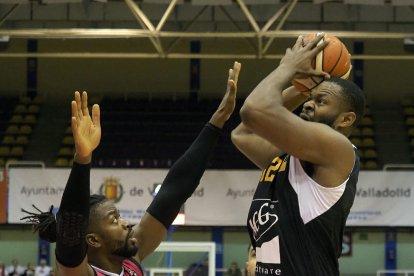 Rostres molt expressius a la banqueta de l’ICG Força Lleida.