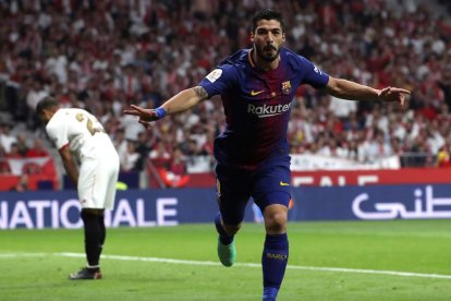 Leo Messi y Andrés Iniesta festejan el tanto que el manchego firmó en lo que puede ser su última final con la camiseta del Barça.