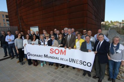 El desprendimiento de Puigcercós, uno de los atractivos geológicos e históricos del Geoparc.