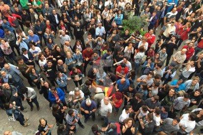 Multat per arrencar la bandera de l'Ajuntament de Tàrrega