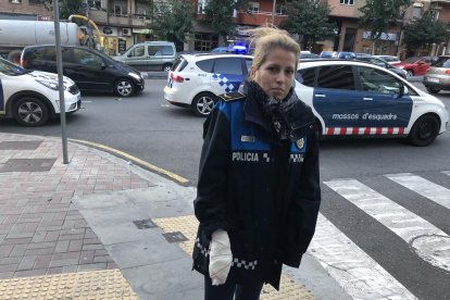 El incendio se produjo en un primer piso del número 3 de la calle Juli Cèsar.