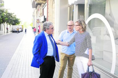 Larrosa, en la sede del PSC ayer justo después de conocer el resultado del escrutinio de las primarias.