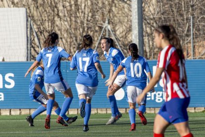 Andrea Gómez logra el empate en el minuto 89 tras una gran jugada personal en el área.