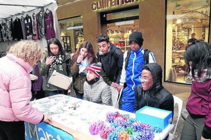 Marxa nòrdica dilluns a la Seu per a La Marató de l’Associació Nòrdic Walking Nòrdic Esports.