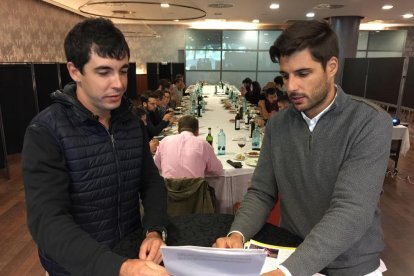 Imatge de la reunió dels pagesos a Lleida.