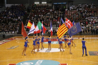Uno de los grupos israelíes que compitieron ayer en la primera jornada del Europeo, en el Barris Nord.