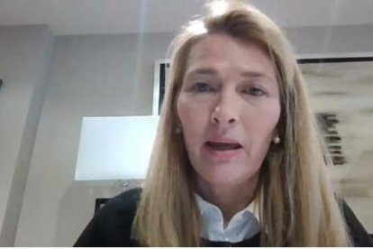 Arriba, el alcalde Pueyo (ERC) e Iglesias (PSC). Abajo, Ribes (Cs) y Palau (PP) durante sus intervenciones en el pleno telemático de ayer.