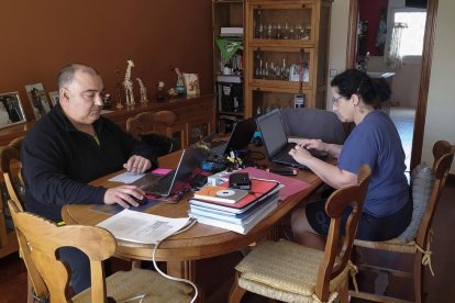 El teletrabajo tiene en buena medida perfil femenino dado su peso en el sector servicios.