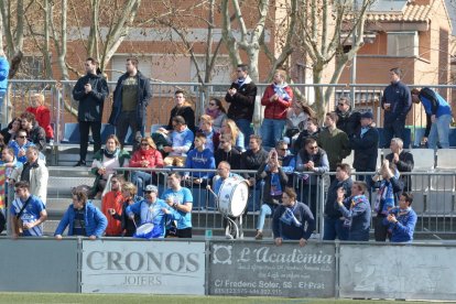La afición intentó empujar a los azules, pero no fue suficiente.