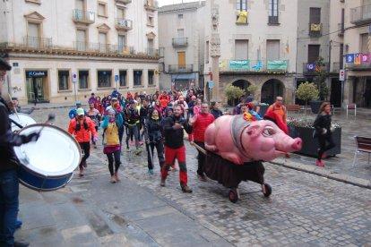 Botes de caramelos ‘Boira de Ponent’ en la tienda Fem Cadena de Tàrrega.