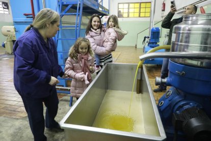 L’Espluga Calba va reunir nombrós públic a la Fira Oleotèxtil.