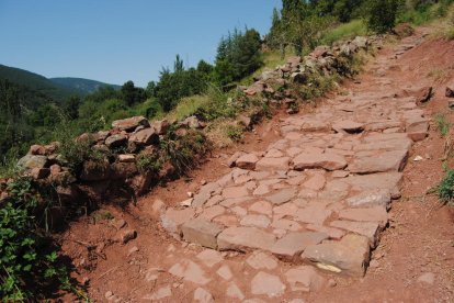 Caminar de nou sobre vells camins
