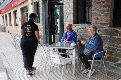 Obertura a mig gas de les terrasses a la capital del Pallars Sobirà