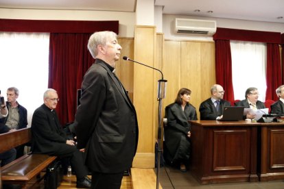 Declaració del bisbe de Lleida, Salvador Giménez, el maig passat al jutjat de Barbastre.