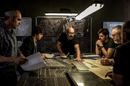 El cineasta lleidatà, donant instruccions als actors durant el rodatge de ‘Way down’.